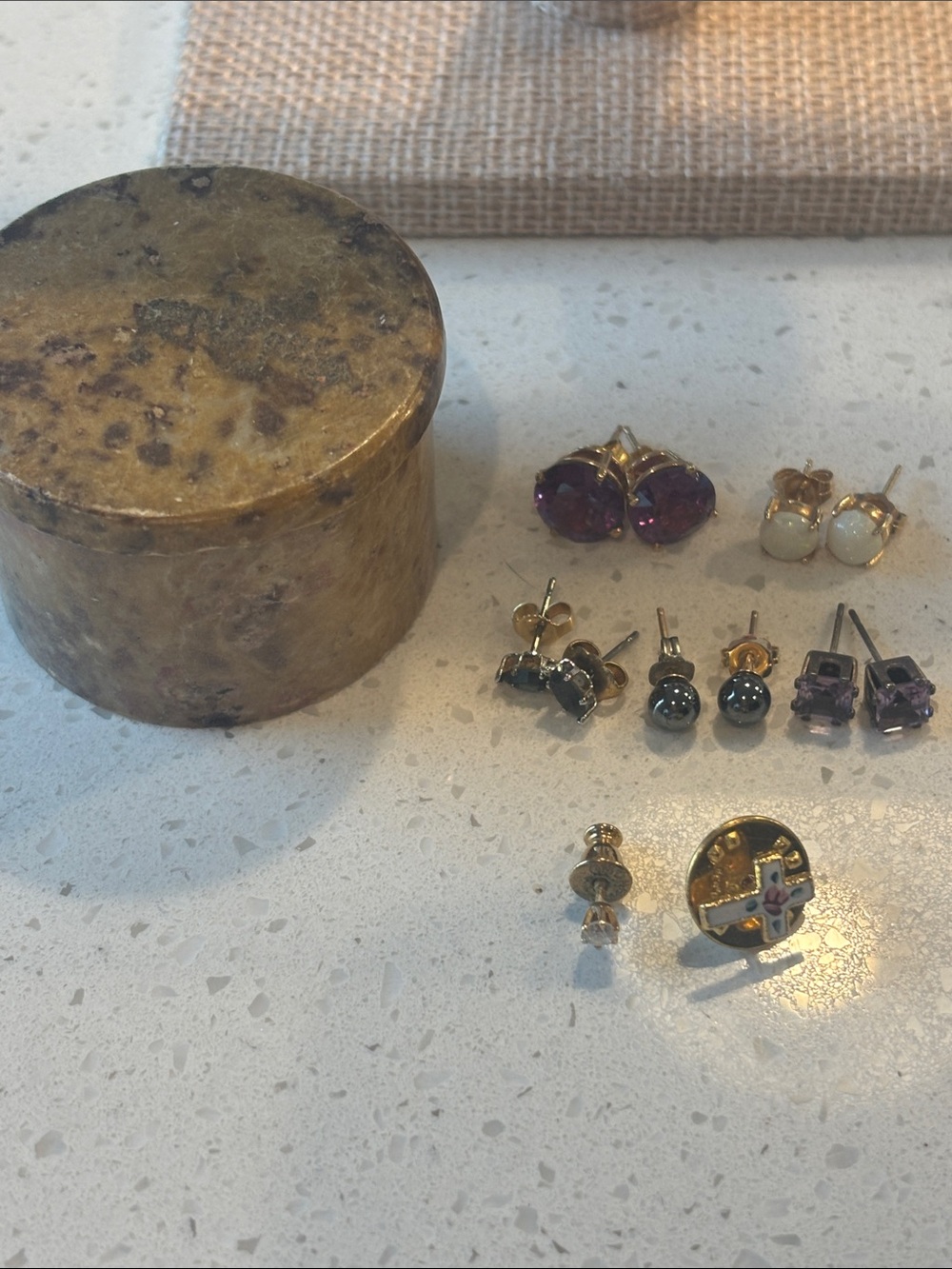 Vintage Mixed Estate Earring Lot & Stone Trinket Box – Unmarked Stud Bundle